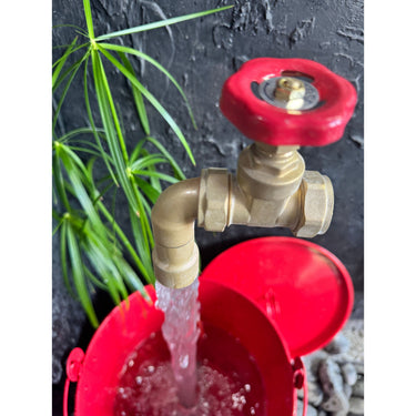 FIRE BUCKET IMPOSSIBLE FLOATING TAP
