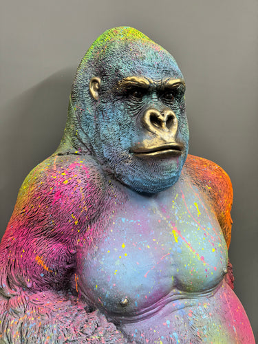 THE 'GRAFFITI GORILLA' HAND PAINTED STATUE BY DANIEL LAURENCE